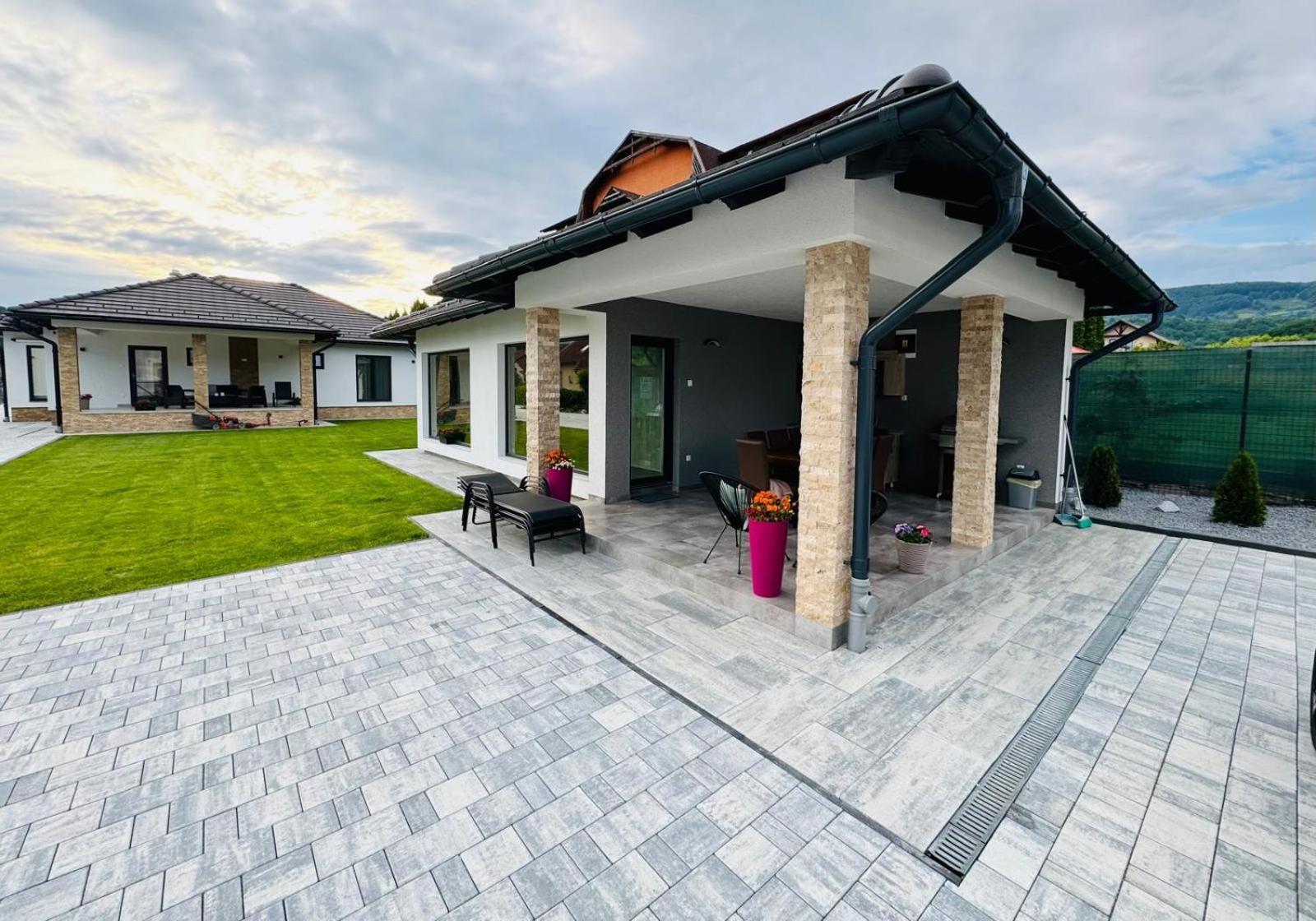 Vila Diamond Lux&Spa Szováta Kültér fotó